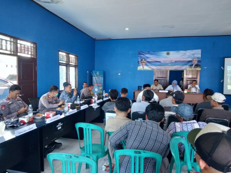 Sosialisasi Pembangunan/Revitalisasi Pekerjaan Kontruksi di Kawasan Pelabuhan Perikanan Binuangeun dan CIkeusik