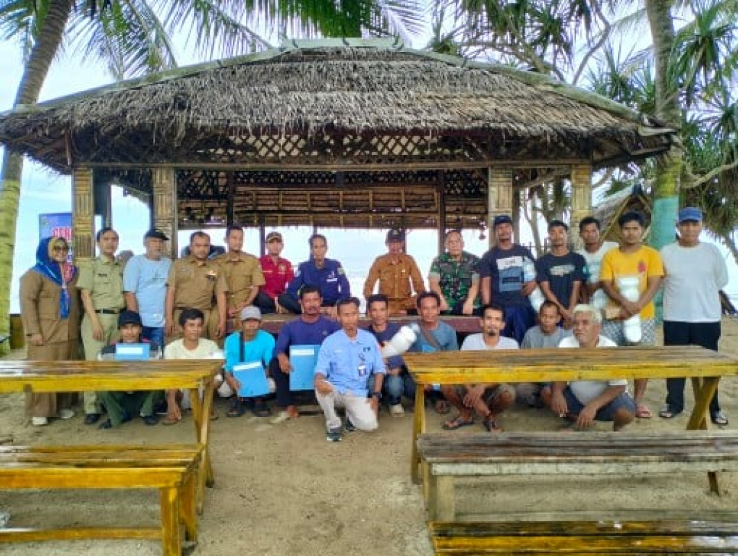 KCD Kelautan dan Perikanan Wilayah Selatan Banten adakan Gerai Pendaftaran Buku Kapal Perikanan